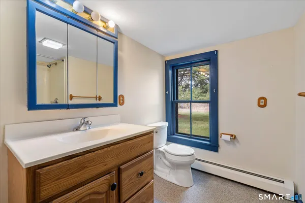$450,000 | 49 Bosworth Road, Pomfret, CT 06259