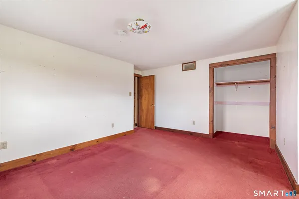 $450,000 | 49 Bosworth Road, Pomfret, CT 06259