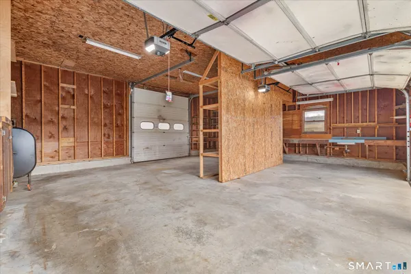 $450,000 | 49 Bosworth Road, Pomfret, CT 06259
