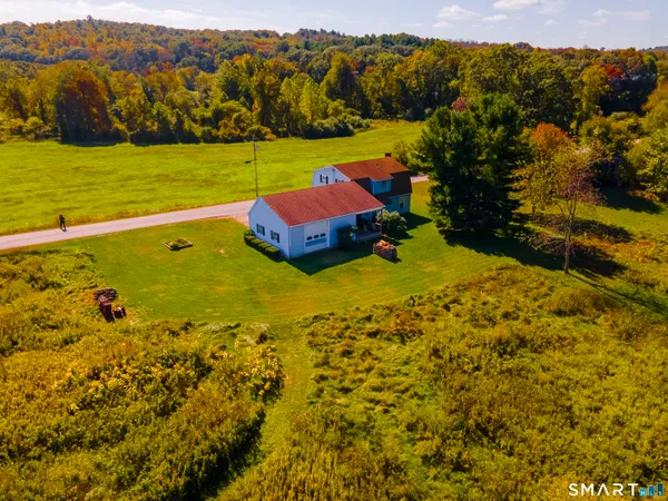 $450,000 | 49 Bosworth Road, Pomfret, CT 06259