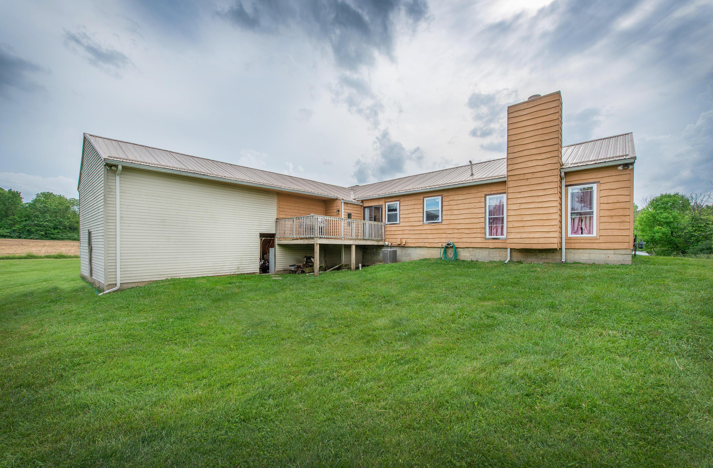 1820 Debolt Road Utica, OH 43080 - Photo 27 of 31