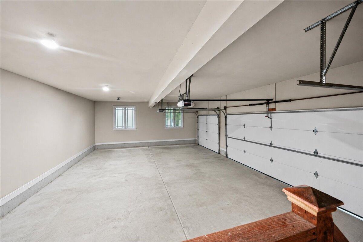 8751 Bridgewater Court Crown Point, IN 46307 - Photo 8 of 49 a view of a garage