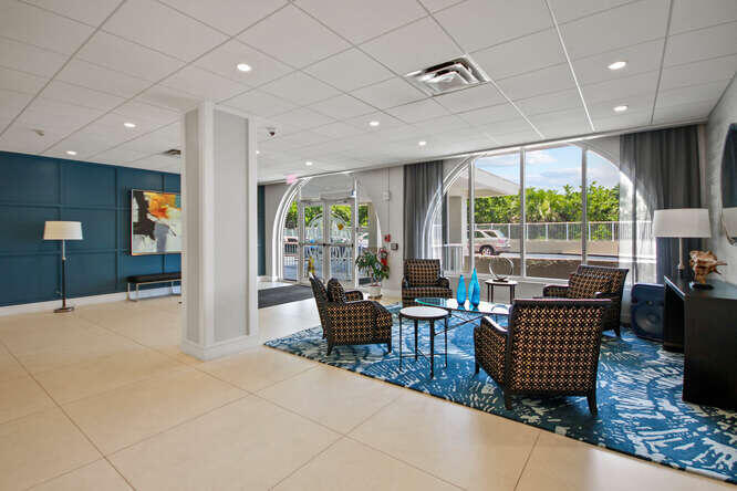 1180 South Ocean Boulevard, Unit 9E Boca Raton, FL 33432 - Photo 12 of 51 IMG 0018-003-022-666x444