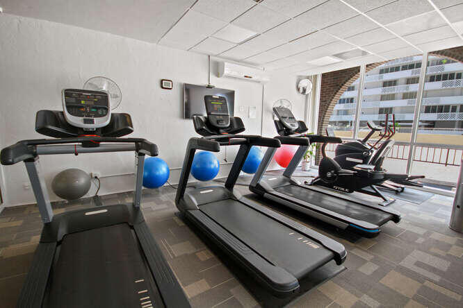 1180 South Ocean Boulevard, Unit 9E Boca Raton, FL 33432 - Photo 28 of 51 IMG 0139-013-031-666x444
