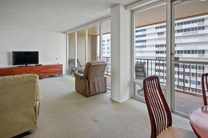1180 South Ocean Boulevard, Unit 9E Boca Raton, FL 33432 - Photo 34 of 51 IMG 0177-019-039-666x444
