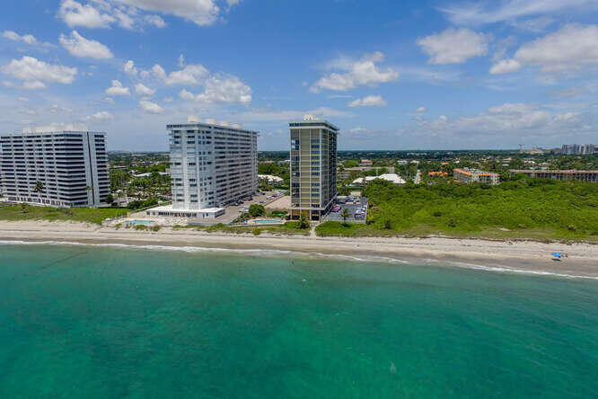 1180 South Ocean Boulevard, Unit 9E Boca Raton, FL 33432 - Photo 4 of 51 aerial4-046-012-666x444
