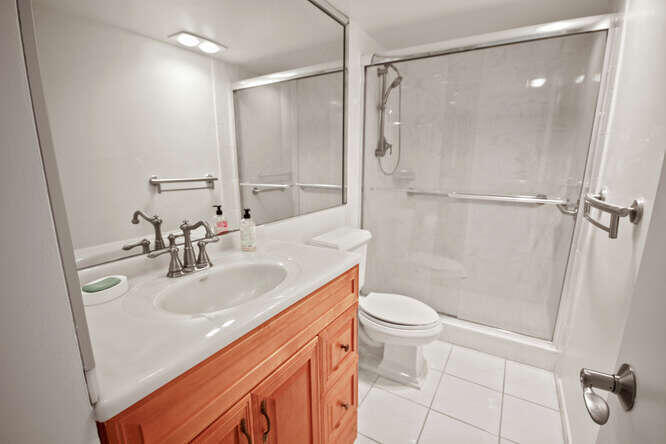 1180 South Ocean Boulevard, Unit 9E Boca Raton, FL 33432 - Photo 51 of 51 IMG 0289-035-044-666x444