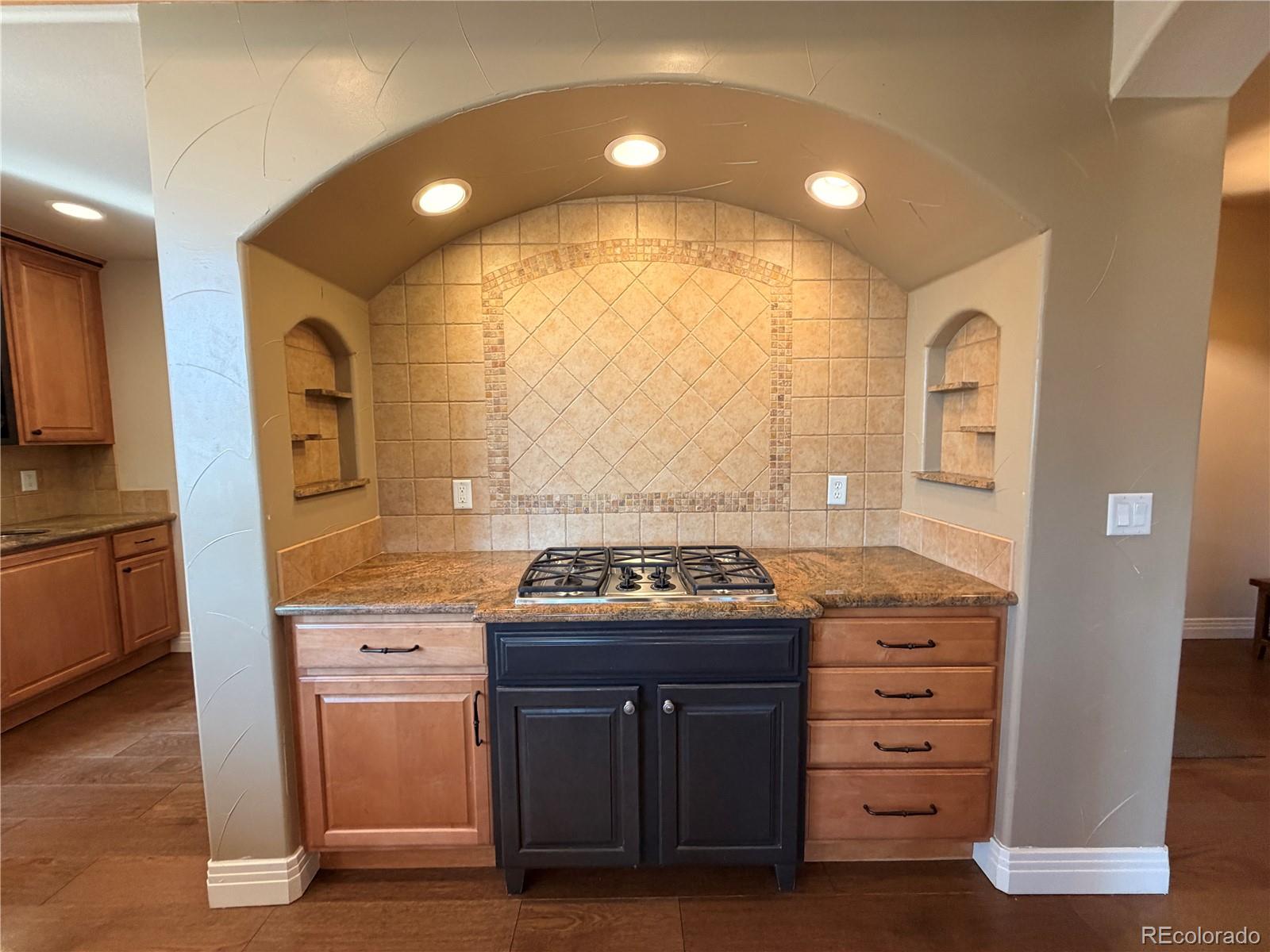 6265 Diamond Ridge Parkway Castle Rock, CO 80108 - Photo 12 of 50