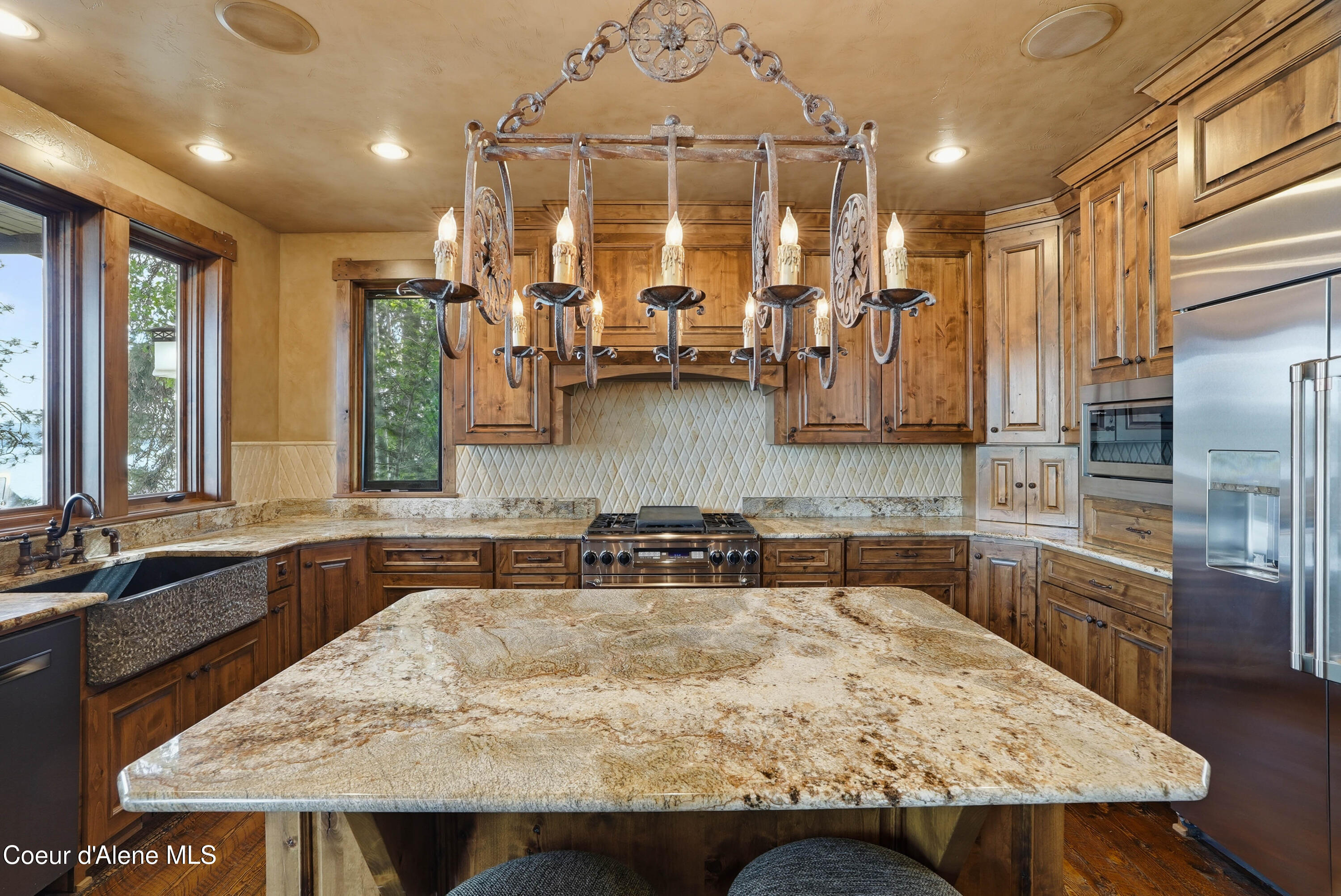 7190 West Rockford Bay Road Coeur D'Alene, ID 83814 - Photo 18 of 95 Granite Countertops