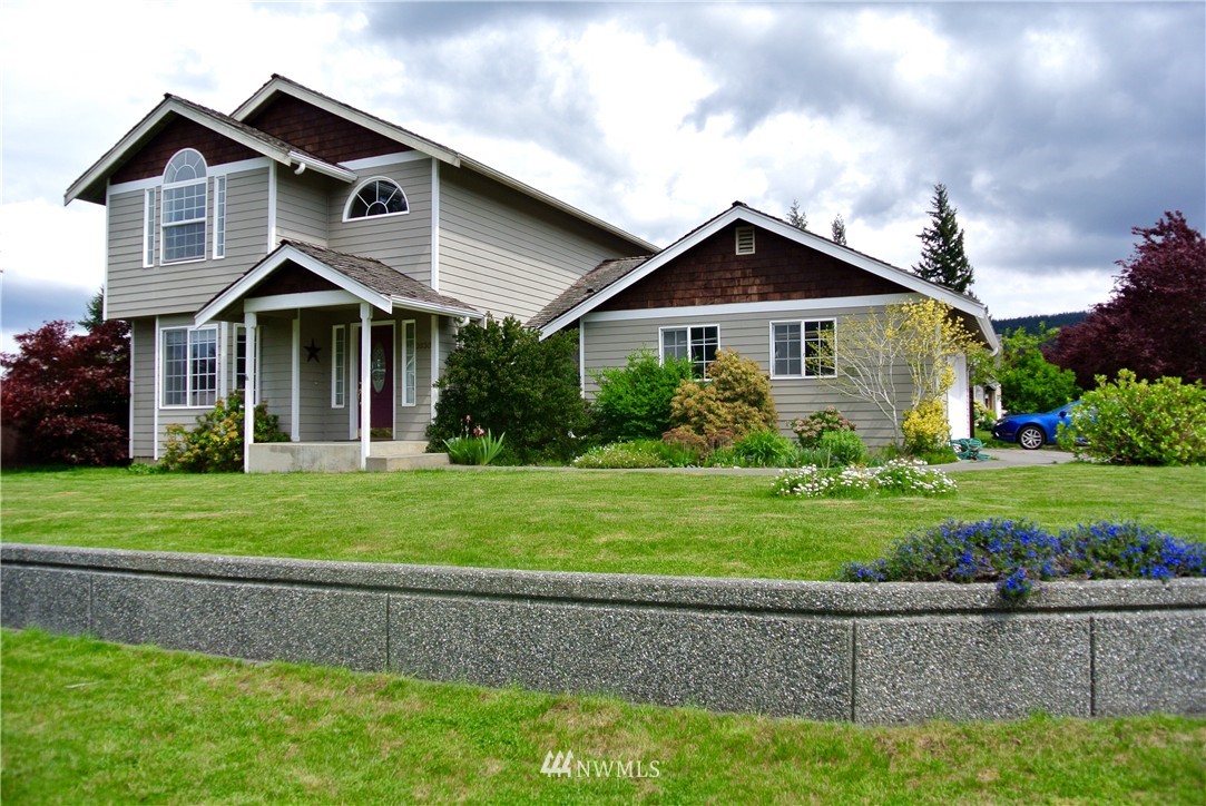 3930 Magrath Road Bellingham, WA 98226 - Photo 2 of 24