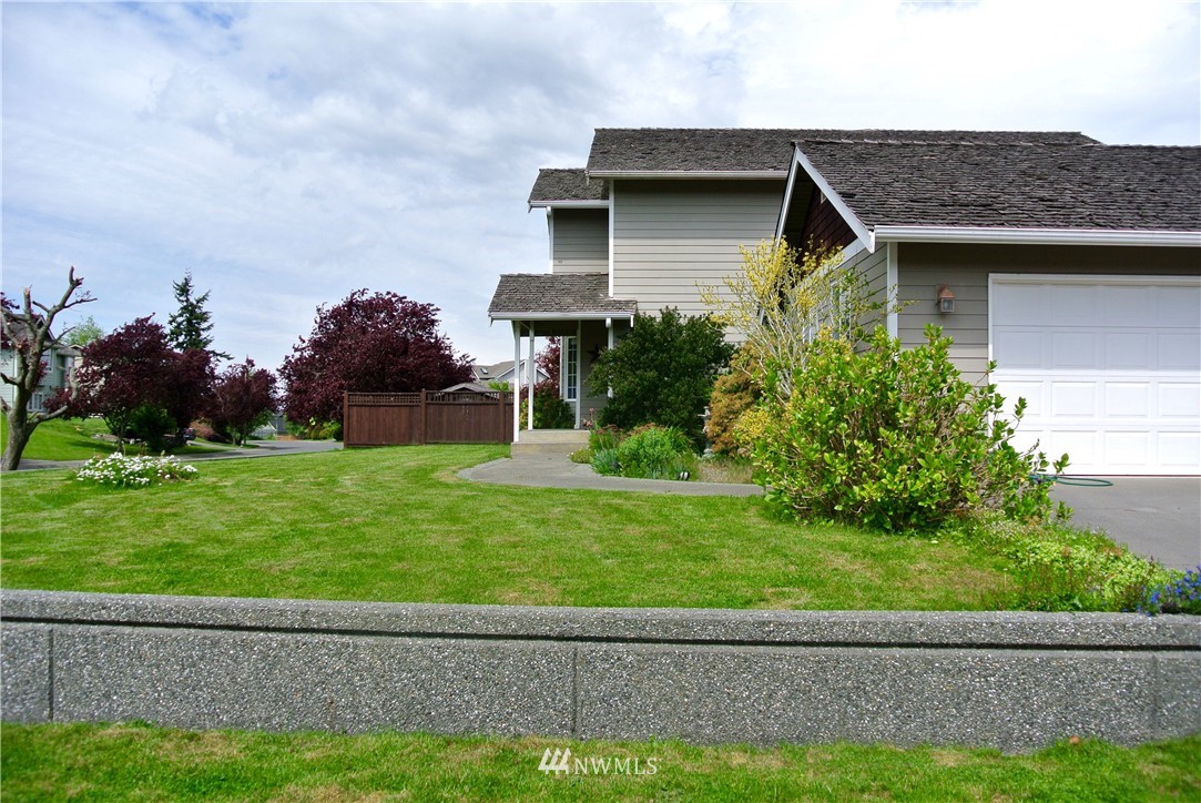 3930 Magrath Road Bellingham, WA 98226 - Photo 3 of 24
