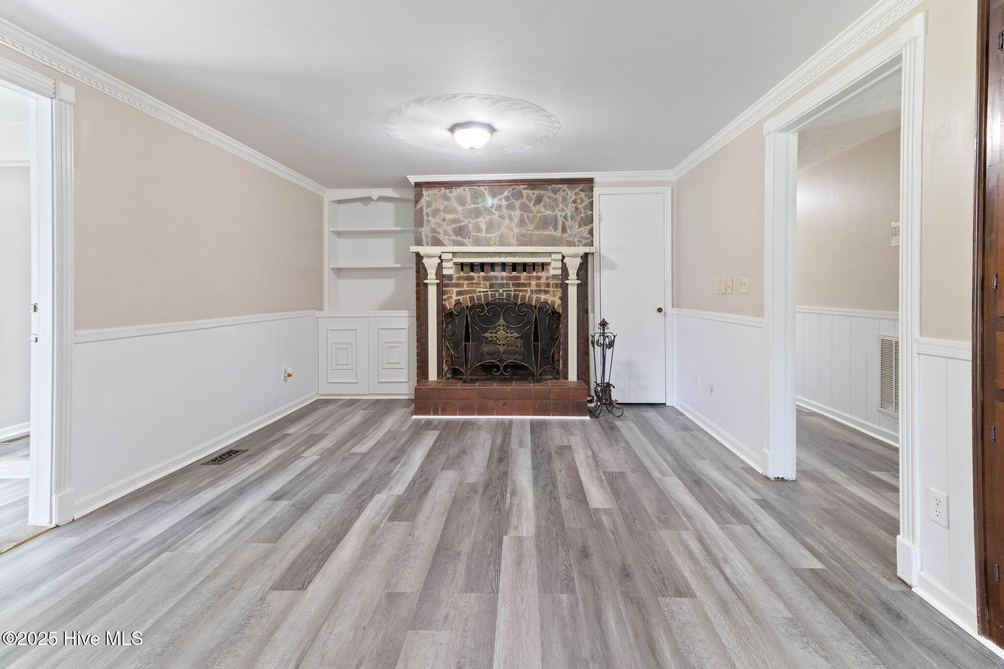 954 Hezekiah Road Pembroke, NC 28372 - Photo 10 of 32 10-web-or-mls-IMG_8577