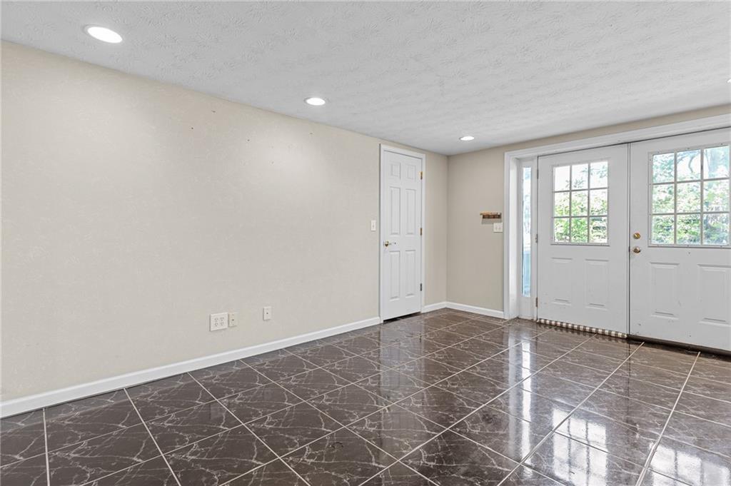 1560 Sever Road Lawrenceville, GA 30043 - Photo 48 of 65 Gallery Image 48