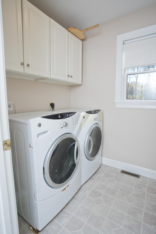 12 Ridgeview Terrace Southwick, MA 01077 - Photo 16 of 30 Gallery Image 16