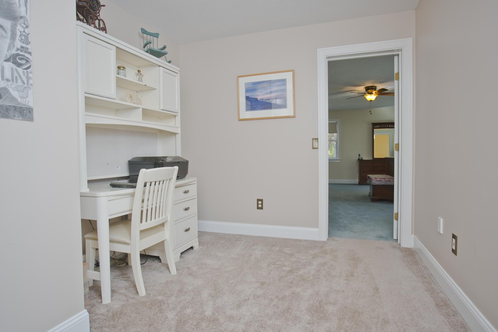 12 Ridgeview Terrace Southwick, MA 01077 - Photo 19 of 30 Gallery Image 19