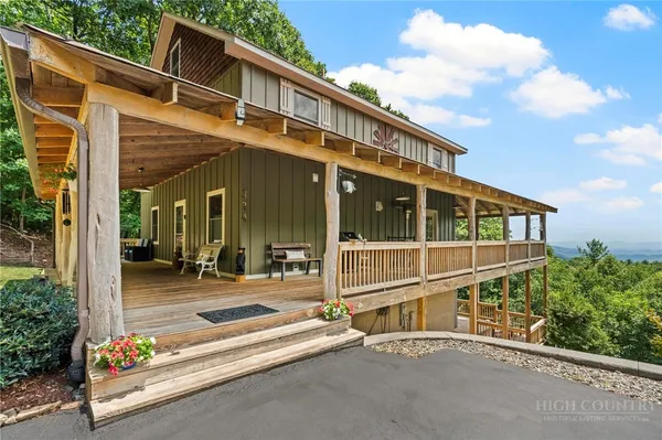$975,000 | 374 Tinys Mountain Drive, Deep Gap, NC 28618