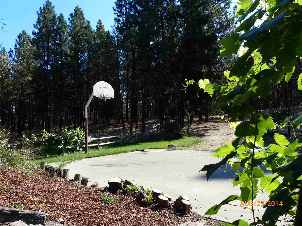 7327 South Cedar Road Spokane, WA 99224 - Photo 4 of 20