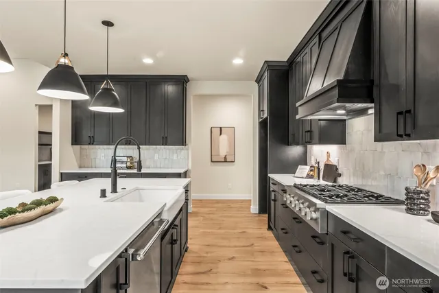 $1,169,900 | 5850 Cougar Prowl Run Northwest, Bremerton, WA 98312