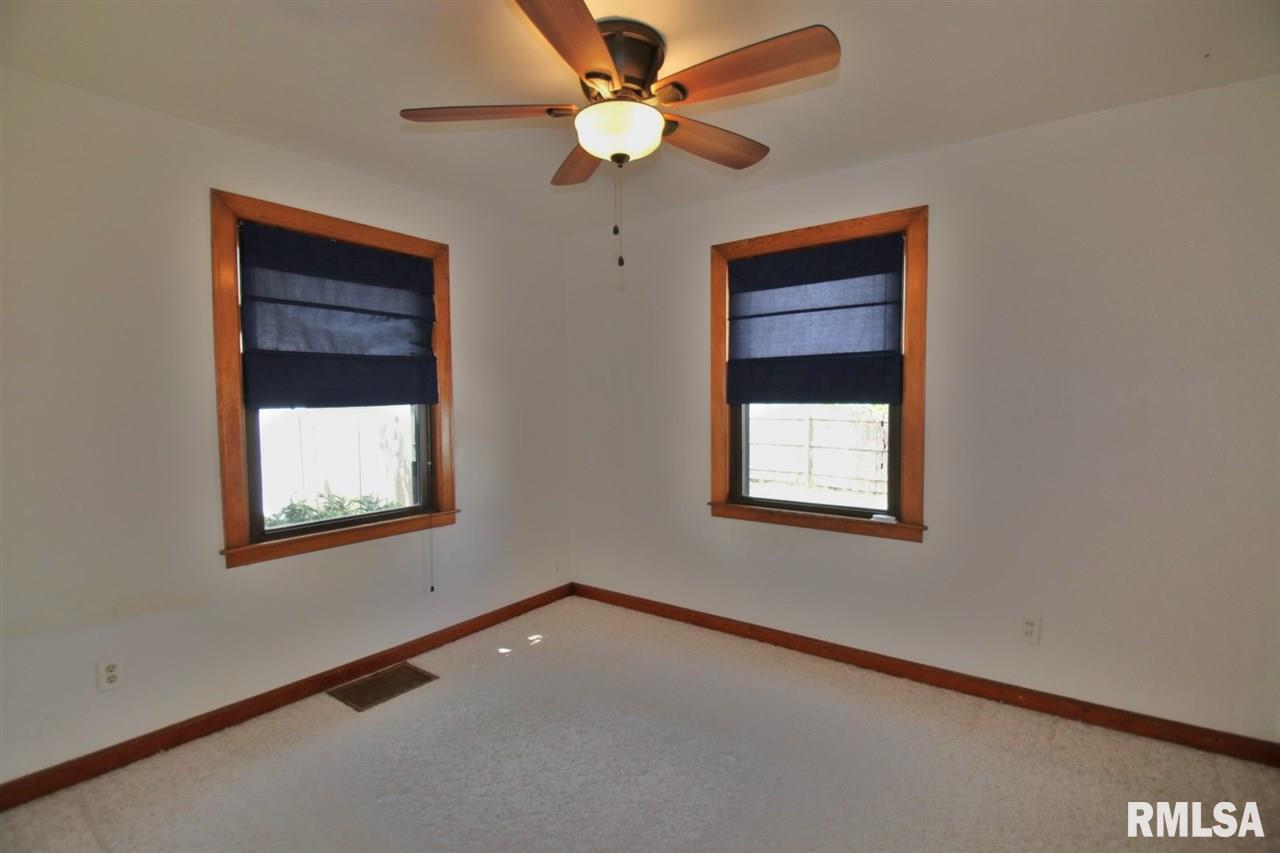 1421 Tennell Road Pekin, IL 61554 - Photo 14 of 32 Gallery Image 14