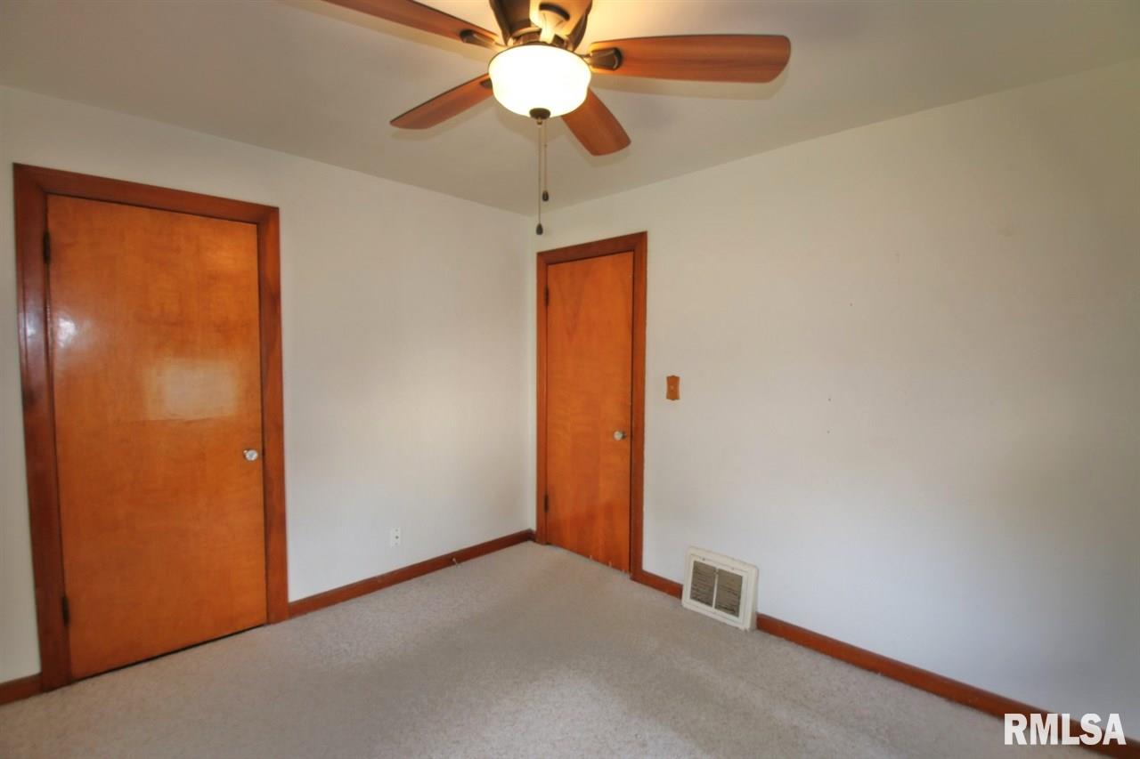 1421 Tennell Road Pekin, IL 61554 - Photo 16 of 32 Gallery Image 16