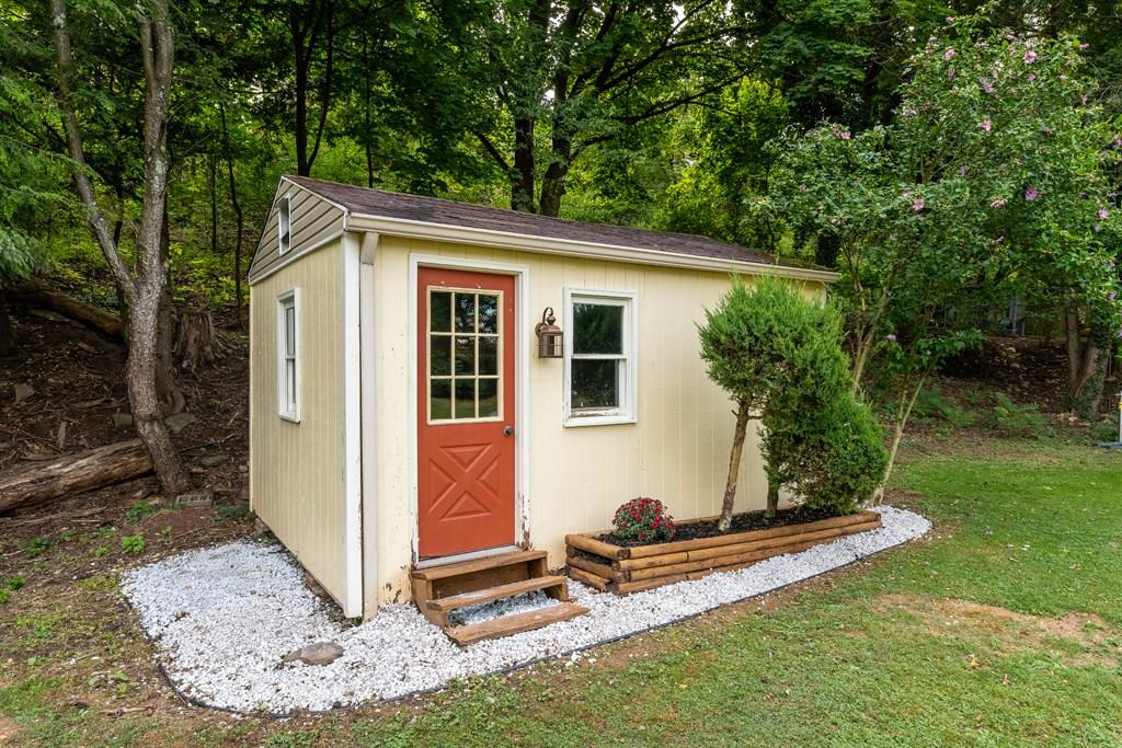 200 Darlington Road Pittsburgh, PA 15229 - Photo 23 of 25 Gallery Image 23