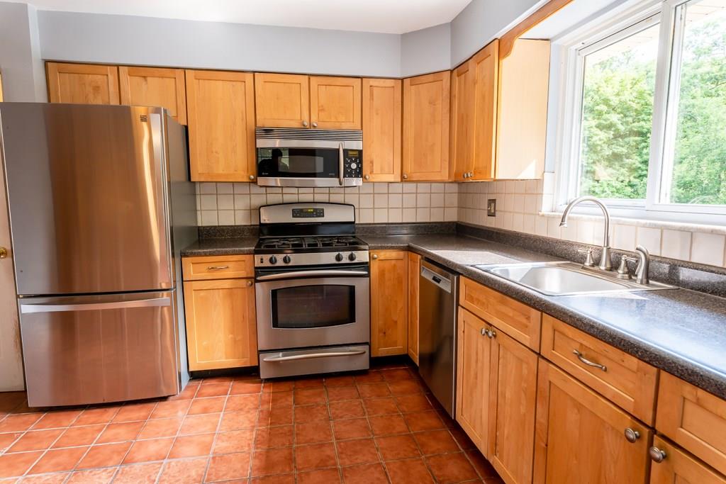 200 Darlington Road Pittsburgh, PA 15229 - Photo 6 of 25 Gallery Image 6