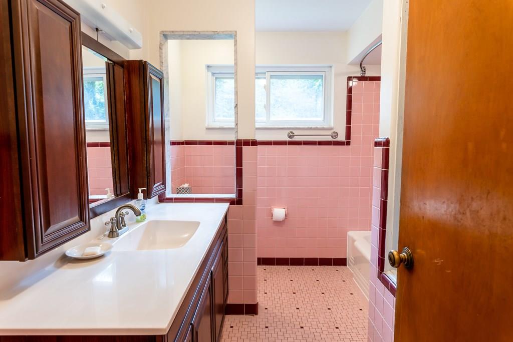 200 Darlington Road Pittsburgh, PA 15229 - Photo 10 of 25 Gallery Image 10