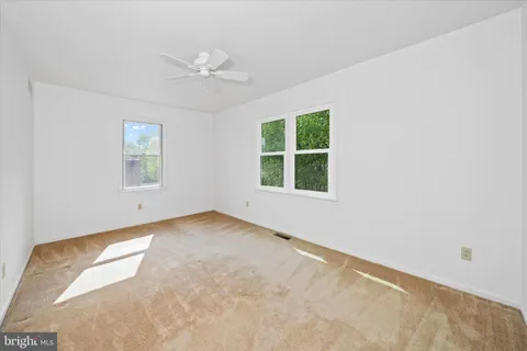 $689,000 | 43 Slashpine Circle, Hockessin, DE 19707