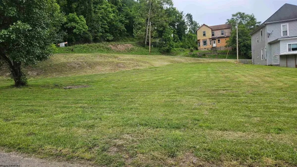 $25,000 | 239 Brooke Street, Weston, WV 26452