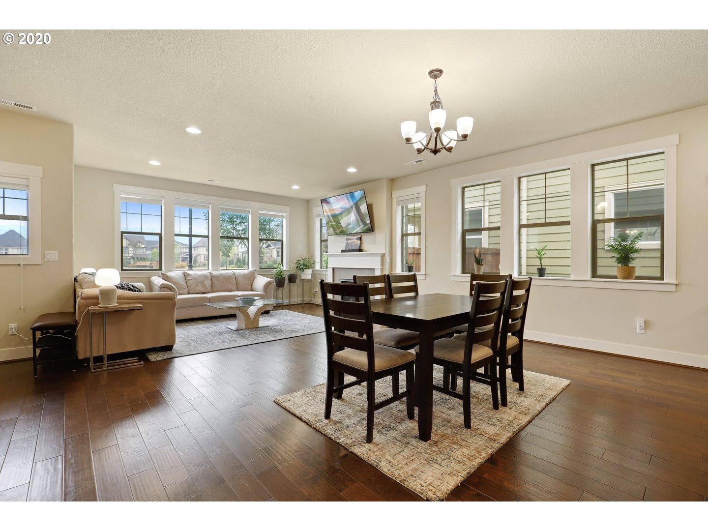 14744 Northwest Shackelford Road Portland, OR 97229 - Photo 9 of 31 Gallery Image 9