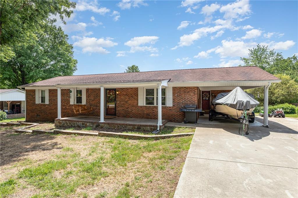140 Smith Acres Road Eden, NC 27288 - Photo 4 of 30 Gallery Image 4