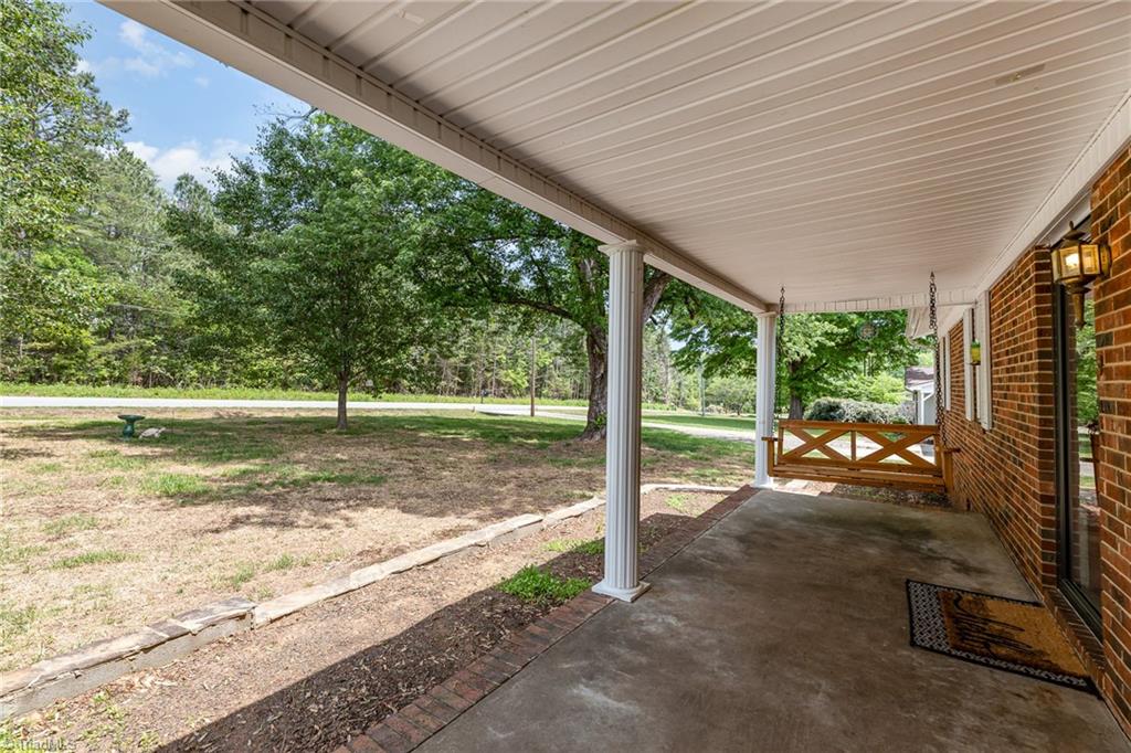 140 Smith Acres Road Eden, NC 27288 - Photo 5 of 30 Gallery Image 5