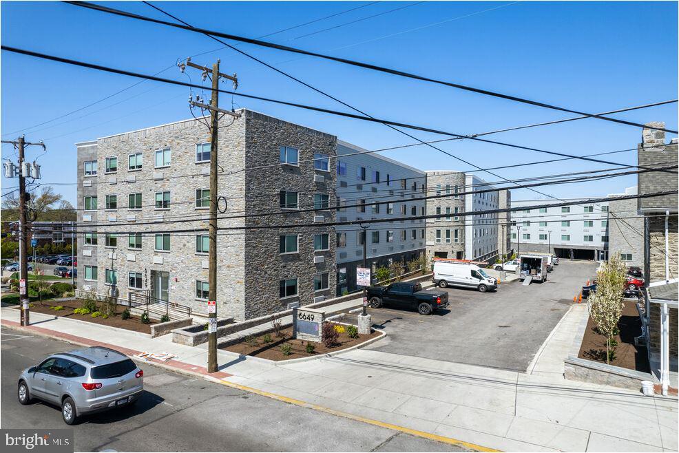 6649 Ridge Avenue, Unit B214 Philadelphia, PA 19128 - Photo 11 of 14