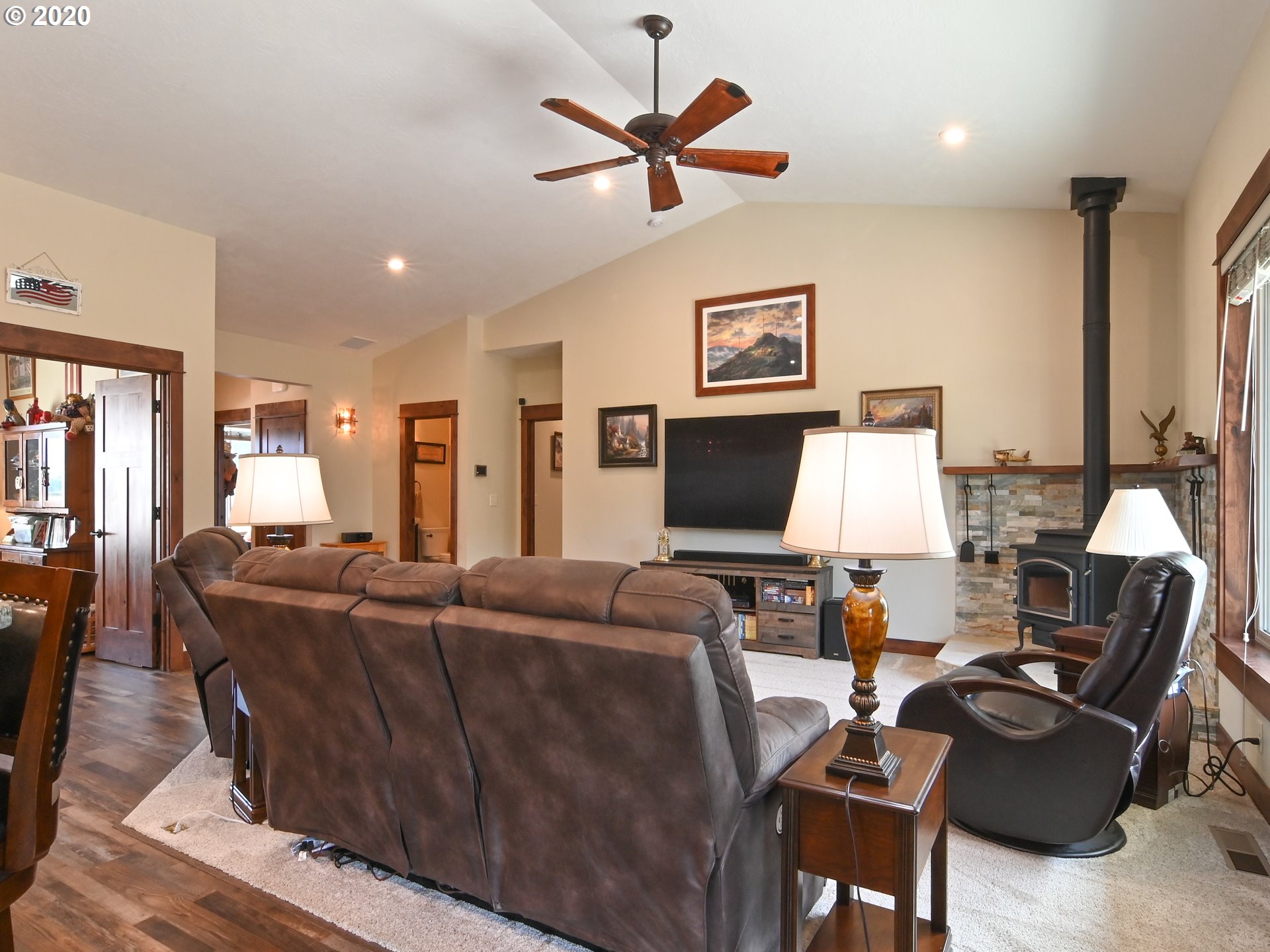 30160 Victory Road Junction City, OR 97448 - Photo 10 of 32 Gallery Image 10