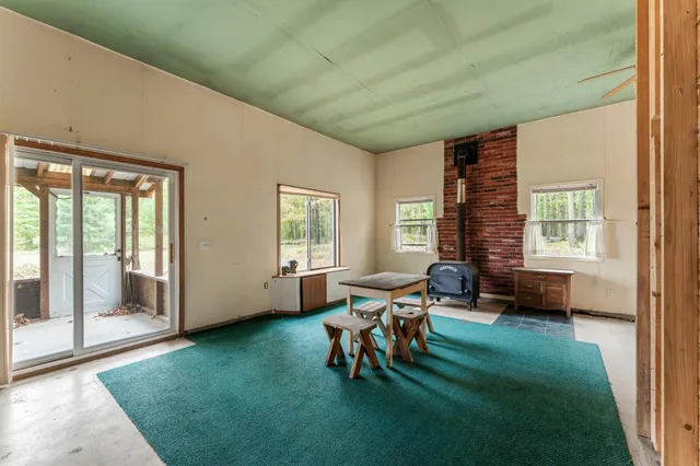 $599,999 | 2526 7 1/4 Street, Cumberland, WI 54829