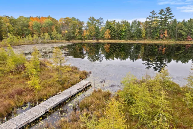 $599,999 | 2526 7 1/4 Street, Cumberland, WI 54829