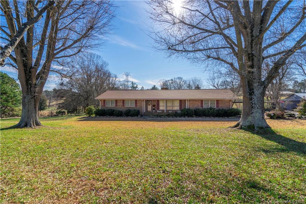 256 Johnson Dairy Road Davidson, NC 28036 - Photo 2 of 29