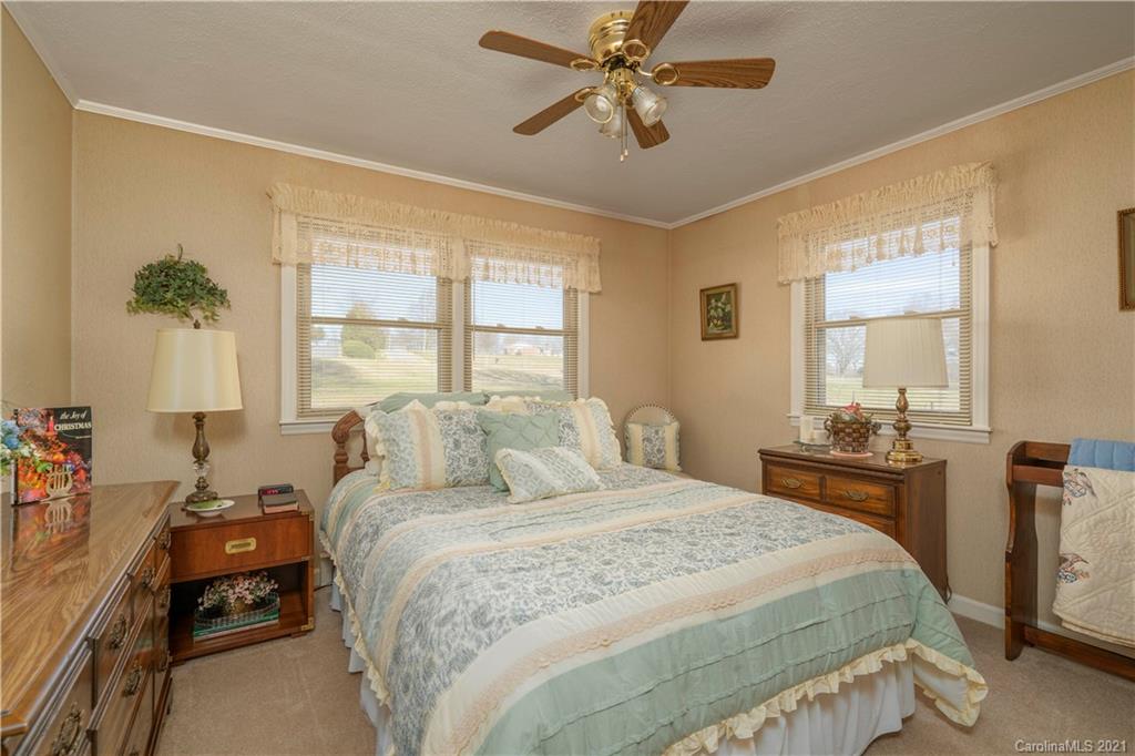 256 Johnson Dairy Road Davidson, NC 28036 - Photo 16 of 29