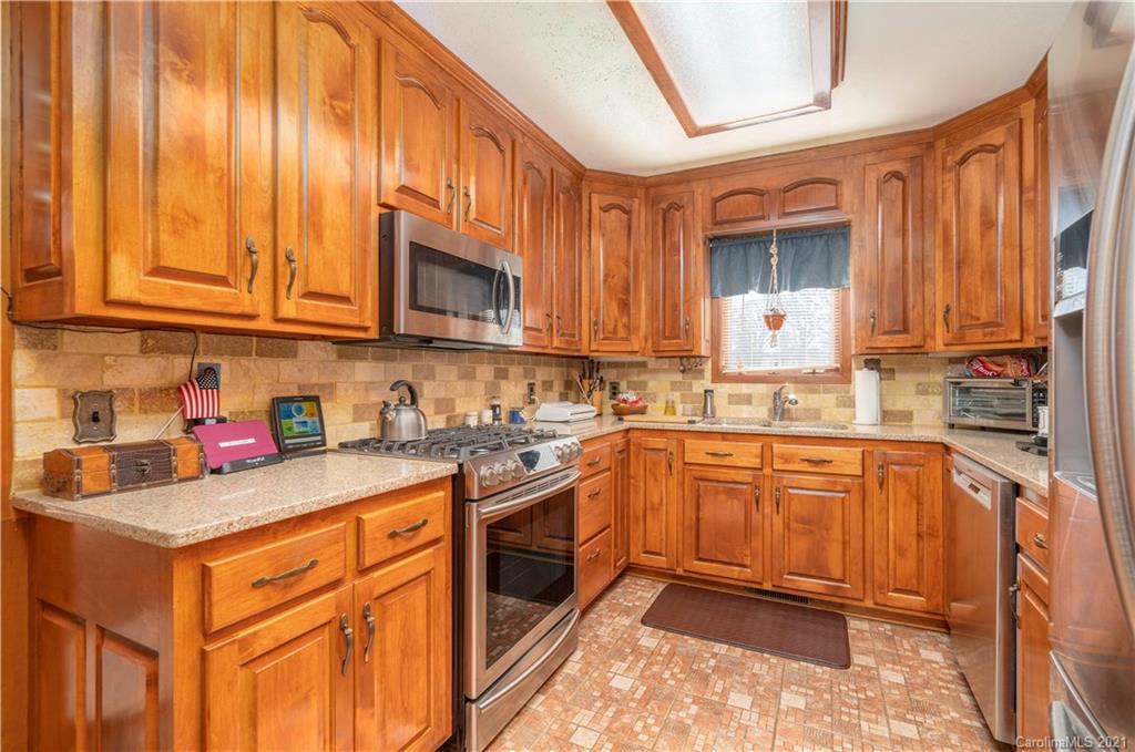 256 Johnson Dairy Road Davidson, NC 28036 - Photo 4 of 29