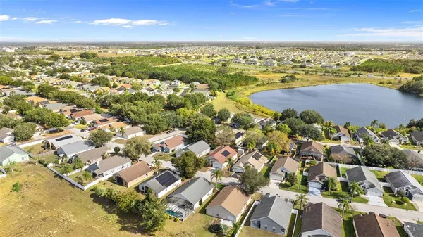 $2,300 | 226 Jessamine Drive, Davenport, FL 33837