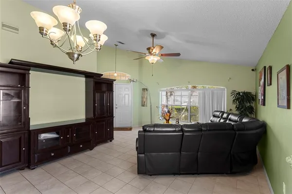 $2,300 | 226 Jessamine Drive, Davenport, FL 33837