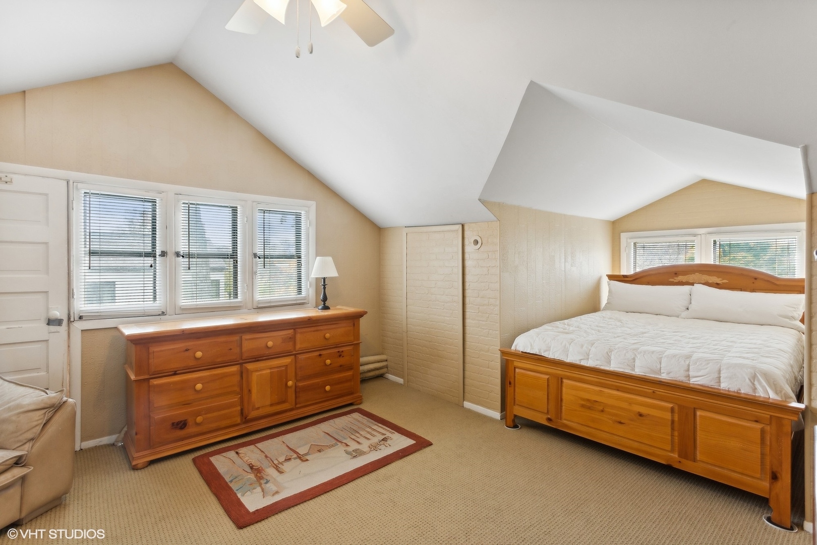 235 Leicester Road Kenilworth, IL 60043 - Photo 26 of 36