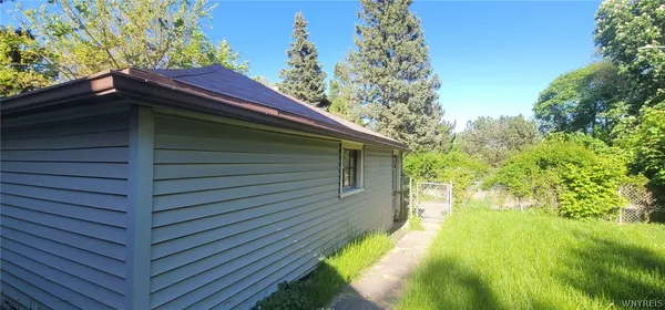 $199,000 | 317 Portage Road, Niagara Falls, NY 14303