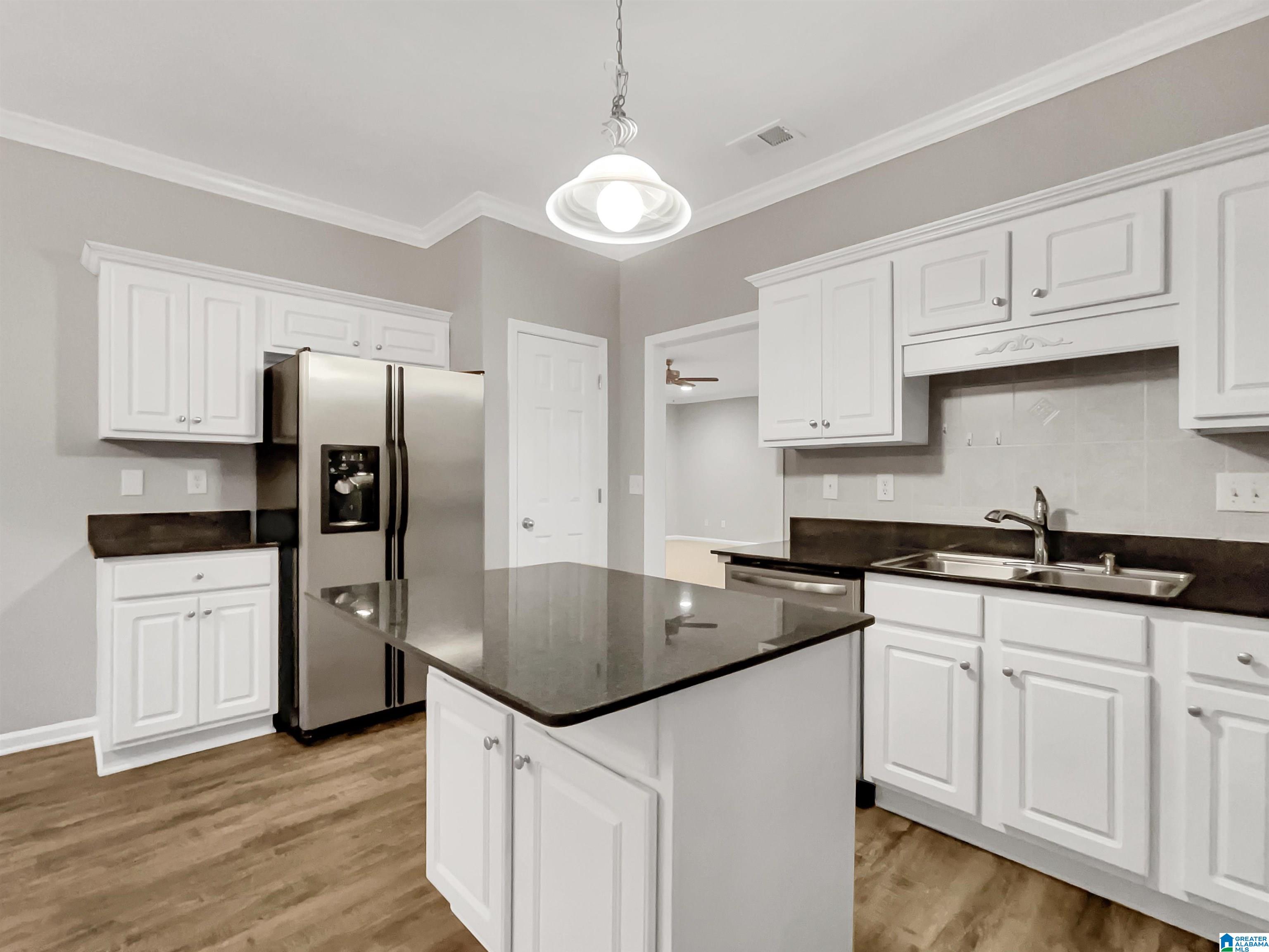 105 Narrows Point Court Birmingham, AL 35242 - Photo 4 of 18