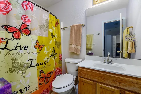 $289,950 | 361 East 12th Street, Tonganoxie, KS 66086