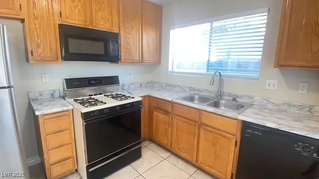 $1,795 | 650 Freeburg Place, Las Vegas, NV 89123