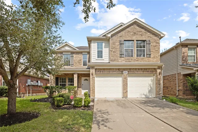 $2,350 | 5818 La Crema, Missouri City, TX 77459