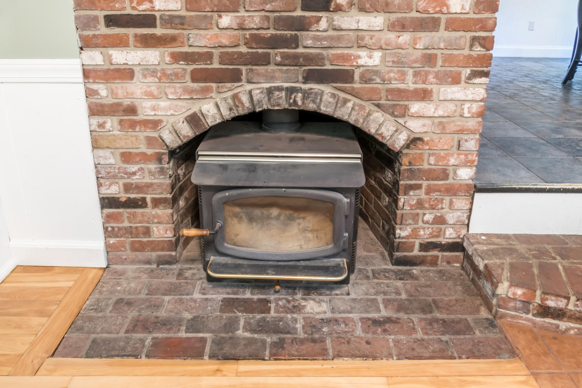 188 Bruce Hill Road Cumberland, ME 04021 - Photo 13 of 38 11-Wood Stove
