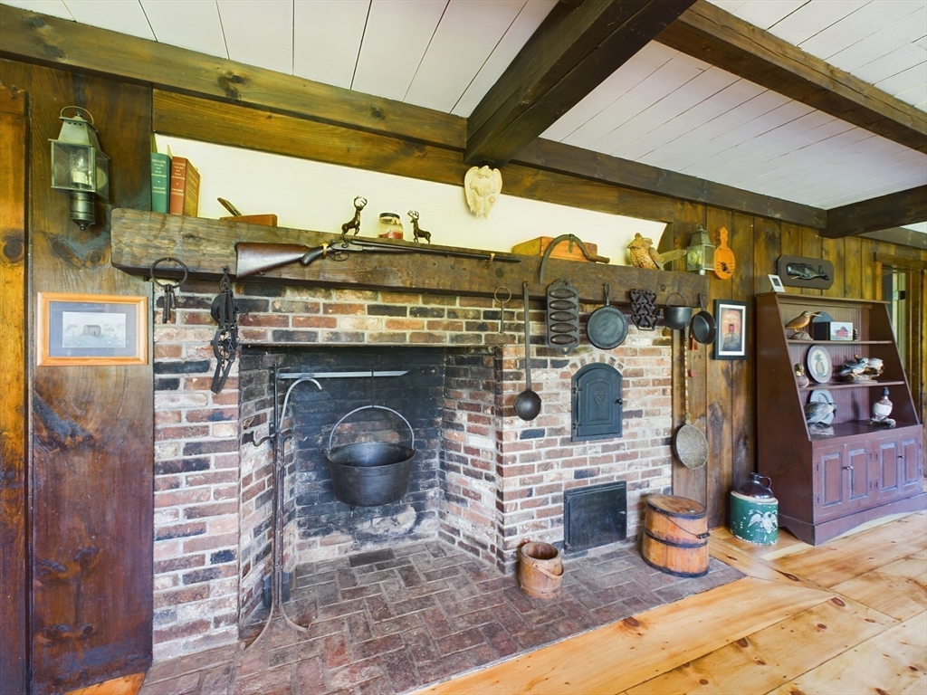 62 Winnetuxet Road Plympton, MA 02367 - Photo 10 of 32 Gallery Image 10