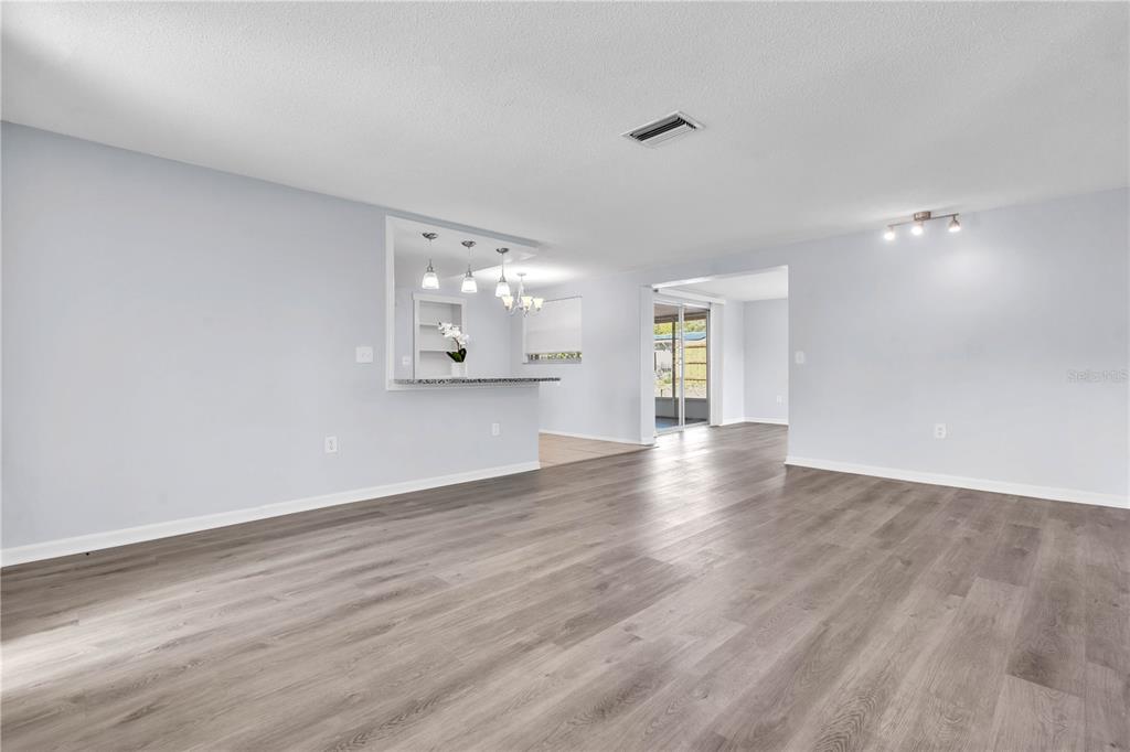 10804 Kingsbridge Road Port Richey, FL 34668 - Photo 13 of 40 Gallery Image 13